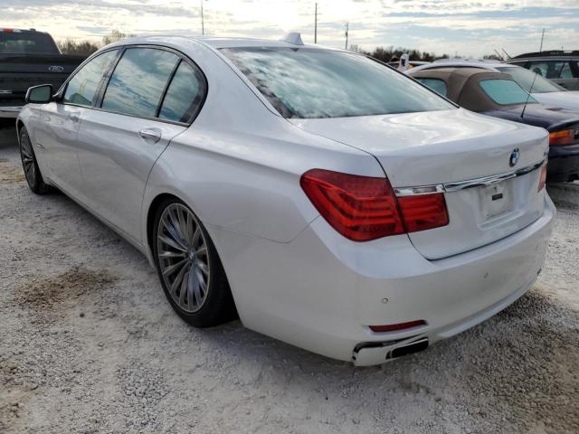 WBAKB4C59CC576302 - 2012 BMW 740 LI WHITE photo 3