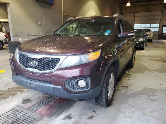 5XYKT3A15BG060958 - 2011 KIA SORENTO BA MAROON photo 2