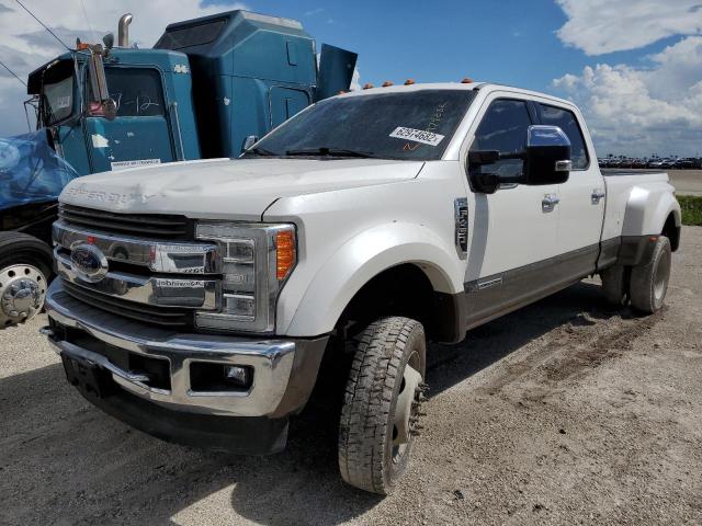 1FT8W4DT7HED66016 - 2017 FORD F450 SUPER WHITE photo 2