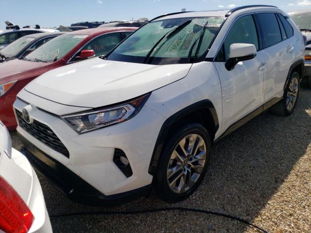 JTMC1RFVXKD015537 - 2019 TOYOTA RAV4 XLE P WHITE photo 2