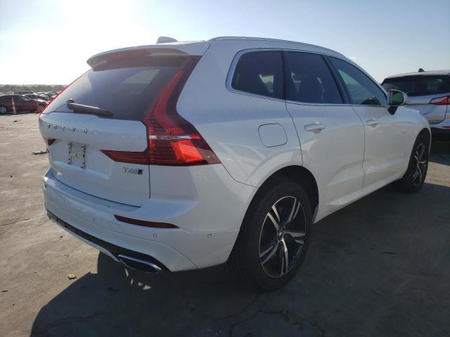 LYVA22RM4KB316880 - 2019 VOLVO XC60 T6 R- WHITE photo 4