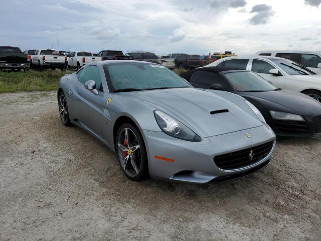 ZFF65TJA5D0195279 - 2013 FERRARI CALIFORNIA SILVER photo 1