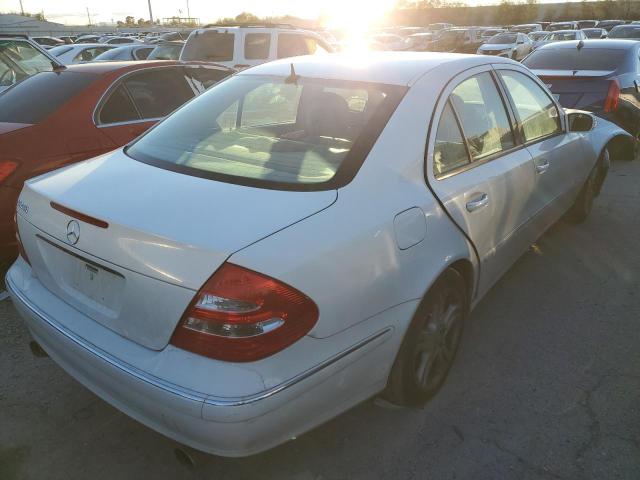 WDBUF56J06A938174 - 2006 MERCEDES-BENZ E 350 WHITE photo 4