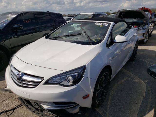 W04WG3N56HG000089 - 2017 BUICK CASCADA WHITE photo 2