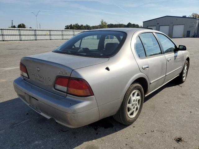 JN1CA21A9XT101580 - 1999 NISSAN MAXIMA GLE SILVER photo 4