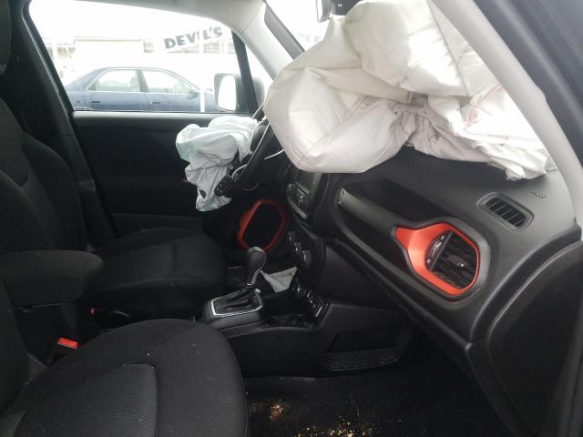 ZACNJBAB2KPK92582 - 2019 JEEP RENEGADE S BLACK photo 5