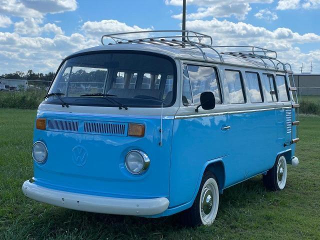 9BWZZZ23ZFP019565 - 1985 VOLKSWAGEN KOMBI BLUE photo 2