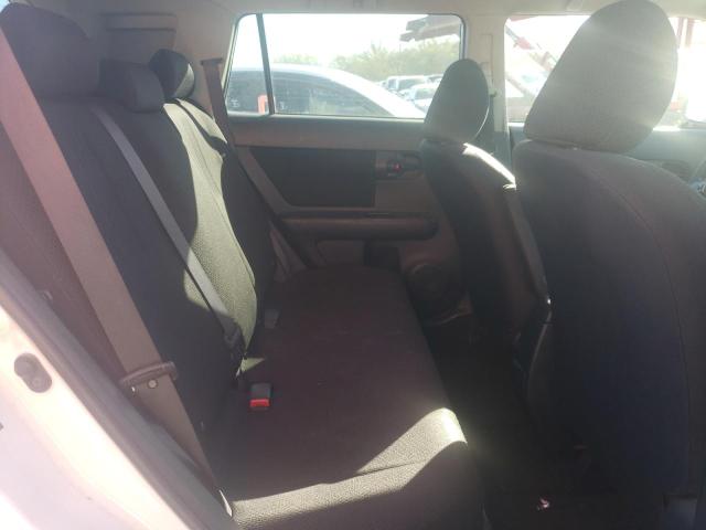 JTLKE50E581047781 - 2008 TOYOTA SCION XB 白色 照片 6