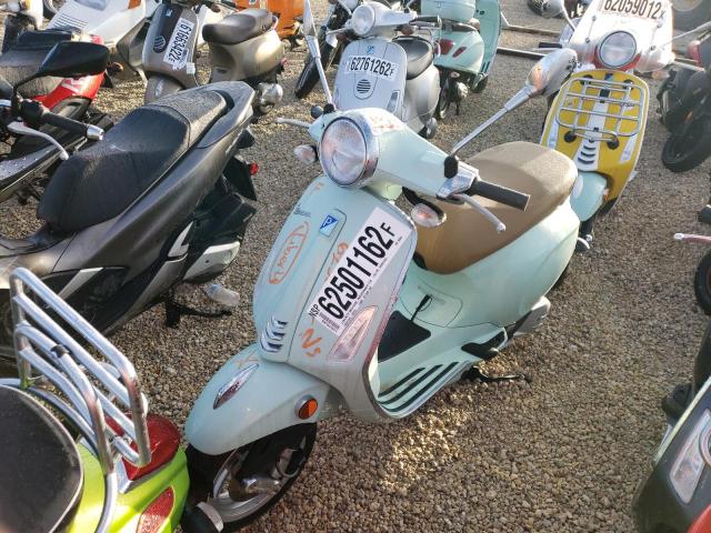 ZAPC386B095010537 - 2009 VESPA LX 50 TURQUOISE photo 2