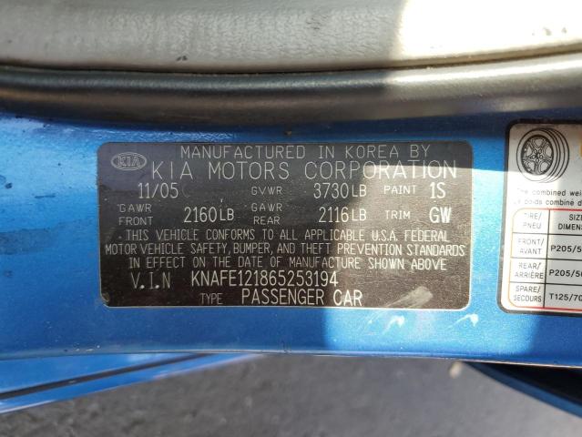 KNAFE121865253194 - 2006 KIA SPECTRA LX BLUE photo 10