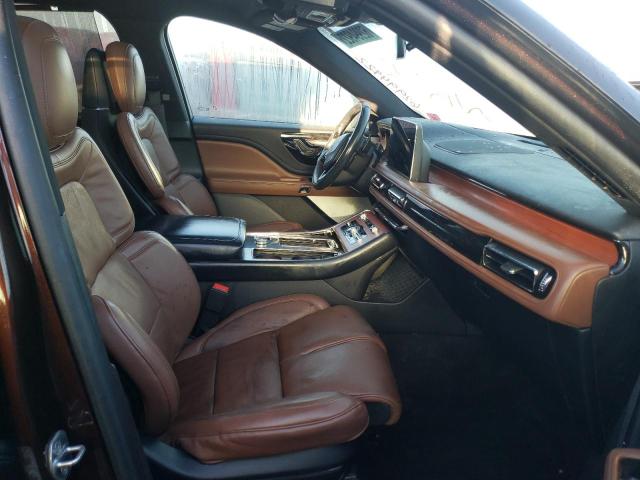 5LM5J7XC1LGL25031 - 2020 LINCOLN AVIATOR RE 棕色 照片 5