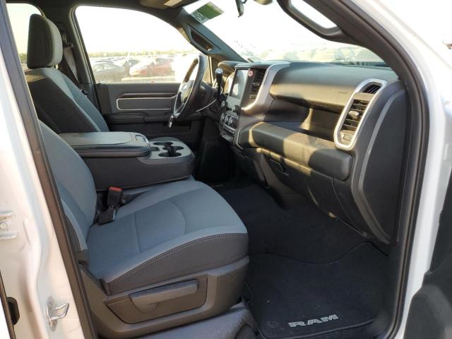 3C6UR5DL9NG239386 - 2022 RAM 2500 BIG H WHITE photo 5