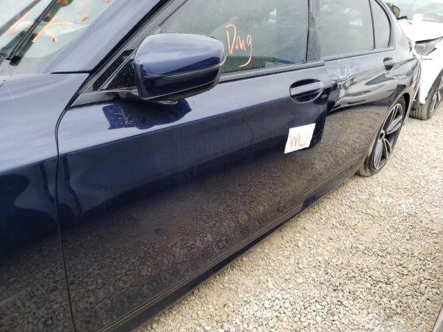 WBA7T4C08MCF40094 - 2021 BMW 740 XI BLUE photo 9