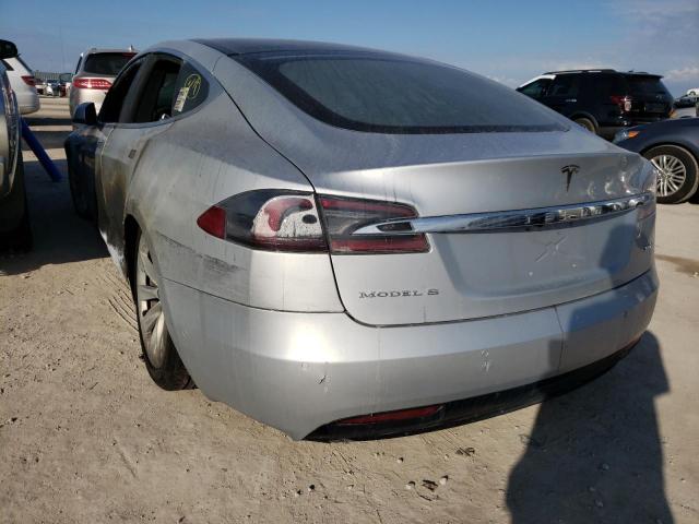 5YJSA1E20HF204686 - 2017 TESLA MODEL S Արծաթագույն լուսանկար 3