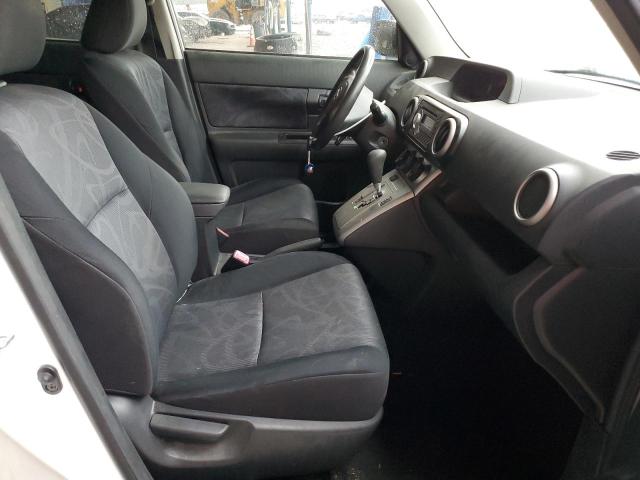 JTLZE4FE3B1119861 - 2011 TOYOTA SCION XB Beyaz fotoğraf 5