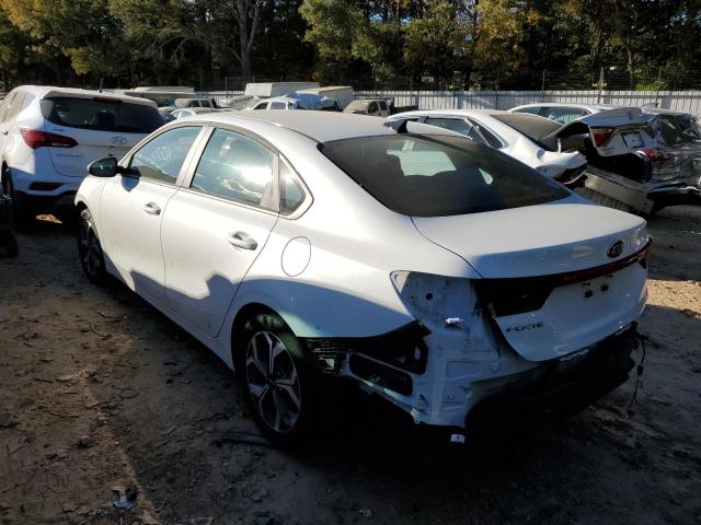 3KPF24AD3ME380199 - 2021 KIA FORTE FE WHITE photo 3