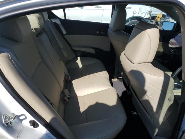 19UDE2F32JA009442 - 2018 ACURA ILX BASE W أبيض صورة 6