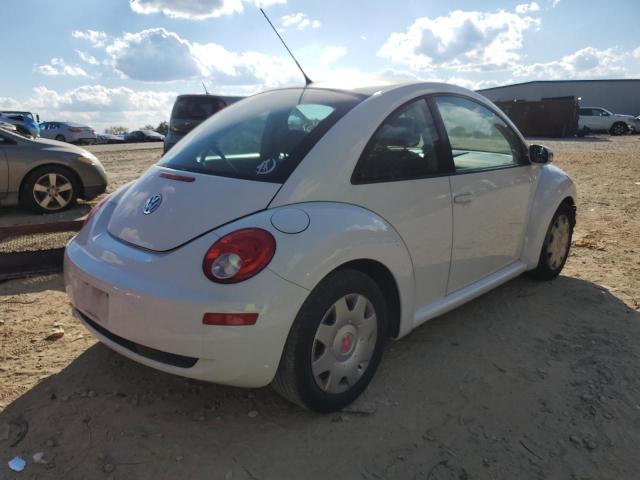3VWPW3AG0AM008802 - 2010 VOLKSWAGEN NEW BEETLE WHITE photo 4