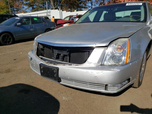 1G6KD5E65BU125971 - 2011 CADILLAC DTS LUXURY SILVER photo 9