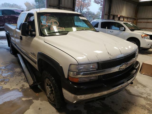 1GCHK29181E346368 - 2001 CHEVROLET SILVERADO2 WHITE photo 1