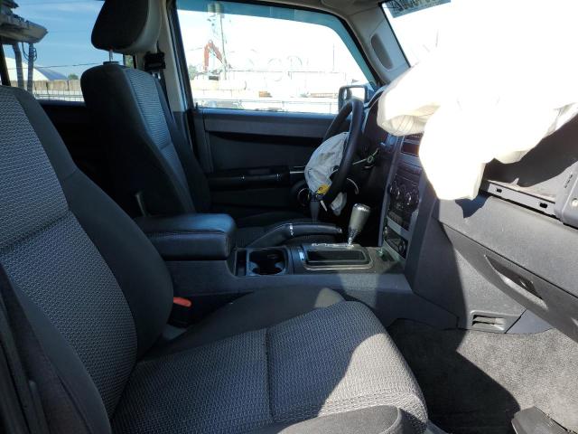 1J4RG4GK4AC102431 - 2010 JEEP COMMANDER 黑色 照片 5