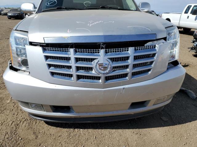 1GYS4CEF3BR117544 - 2011 CADILLAC ESCALADE P SILVER photo 9