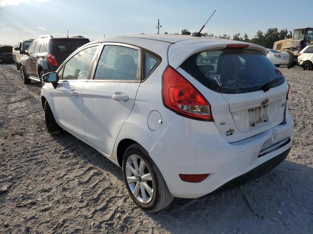 3FADP4EJ1DM136426 - 2013 FORD FIESTA SE WHITE photo 3