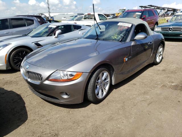 4USBT53403LU02903 - 2003 BMW Z4 3.0 GRAY photo 2