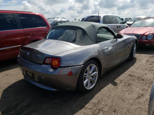 4USBT53403LU02903 - 2003 BMW Z4 3.0 GRAY photo 4