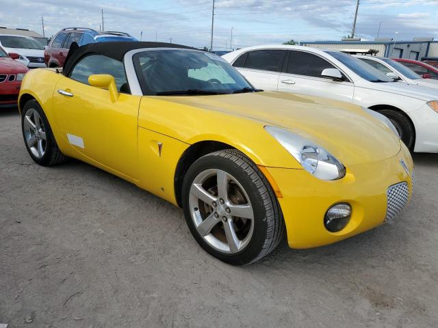 1G2MB35B27Y126576 - 2007 PONTIAC SOLSTICE YELLOW photo 1