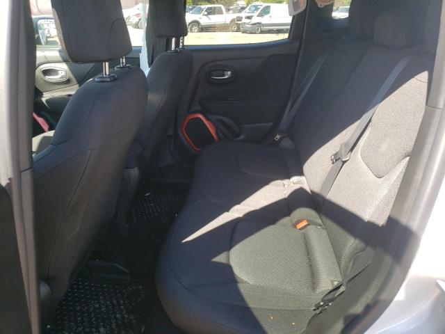ZACCJBAB9JPH48599 - 2018 JEEP RENEGADE S SILVER photo 6