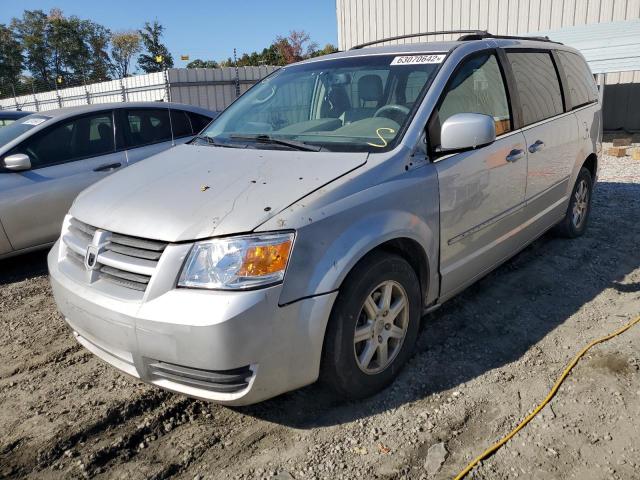 2A8HR54P88R114898 - 2008 CHRYSLER TOWN & COU SILVER photo 2