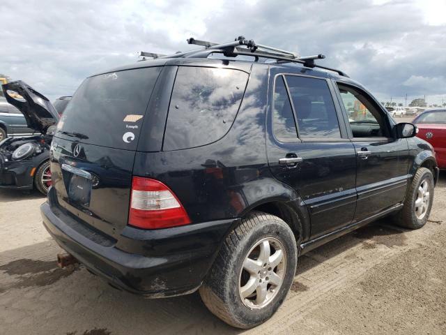 4JGAB75E83A411670 - 2003 MERCEDES-BENZ ML 500 BLACK photo 4