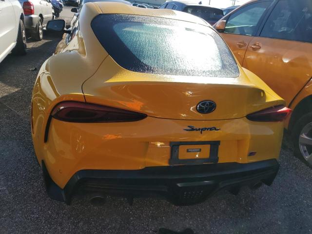 WZ1DB2C09MW037054 - 2021 TOYOTA SUPRA YELLOW photo 6