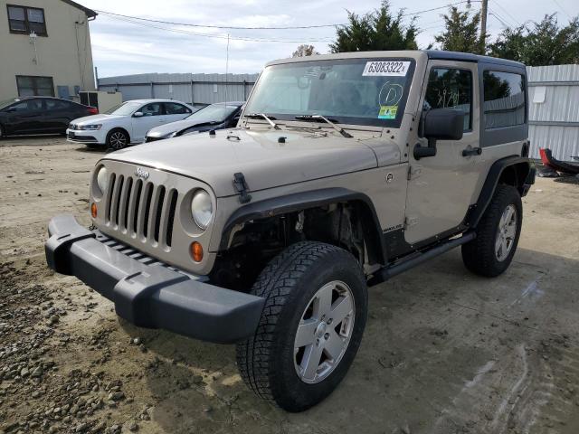 1C4AJWAG9GL311287 - 2016 JEEP WRANGLER S TAN photo 2