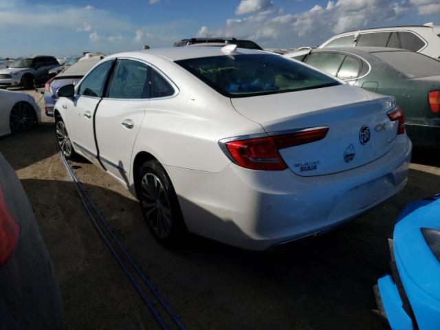1G4ZP5SS7JU137604 - 2018 BUICK LACROSSE E WHITE photo 3