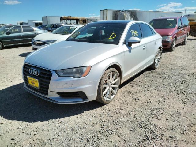 WAUBFGFF4F1011210 - 2015 AUDI A3 SILVER photo 2