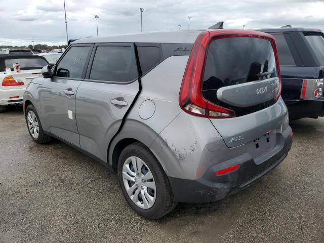 KNDJ23AU8N7825638 - 2022 KIA SOUL LX GRAY photo 3