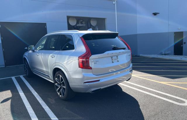 YV4A22PLXK1438996 - 2019 VOLVO XC90 T6 IN SILVER photo 3