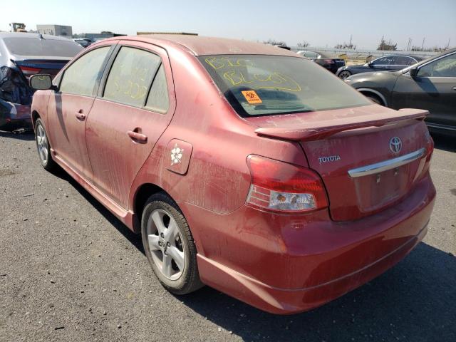 JTDBT923871115221 - 2007 TOYOTA YARIS RED photo 3