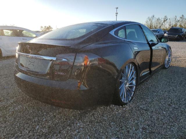 5YJSA1E4XKF308997 - 2019 TESLA MODEL S Սև լուսանկար 4