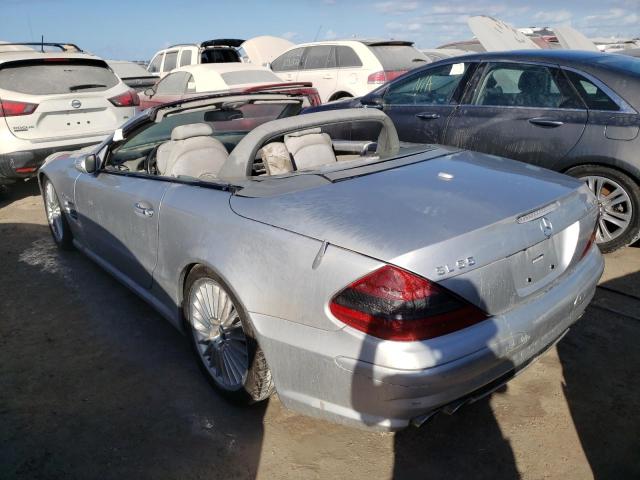 WDBSK74F64F080397 - 2004 MERCEDES-BENZ SL 55 AMG SILVER photo 3