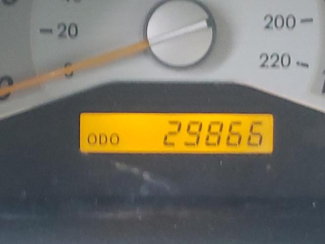 JTKDE177050031793 - 2005 TOYOTA SCION TC 白色 照片 8