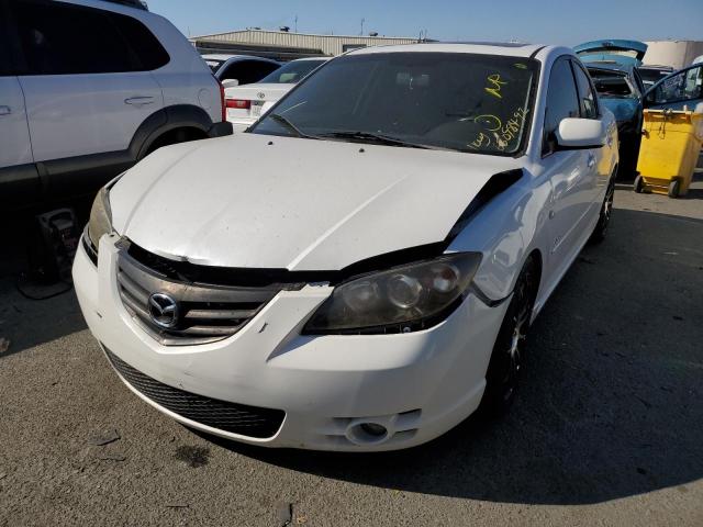 JM1BK324761474745 - 2006 MAZDA 3 S WHITE photo 2