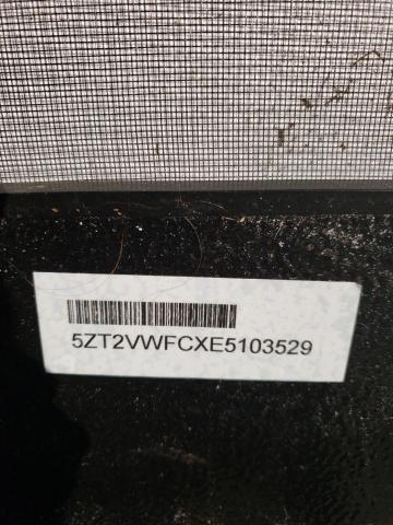 5ZT2VWFCXE5103529 - 2014 COACH VIKING TWO TONE photo 10