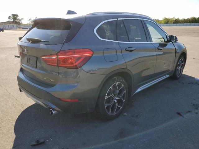 WBXJG9C07M5T95905 - 2021 BMW X1 XDRIVE2 GRAY photo 4