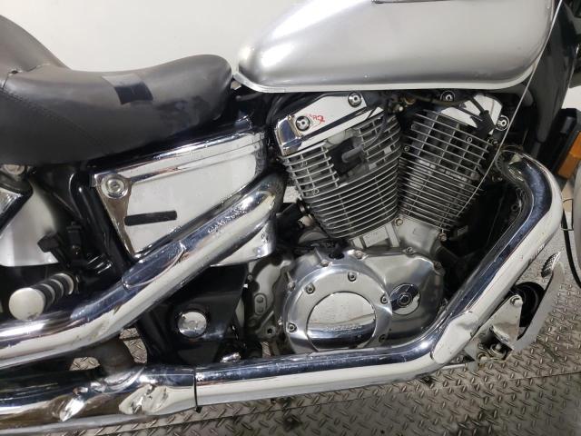 1HFSC18057A103192 - 2007 HONDA VT1100 C SILVER photo 5