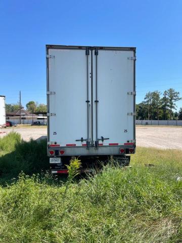 1UYVS25344P145913 - 2004 UTILITY TRAILER თეთრი ფოტო 3