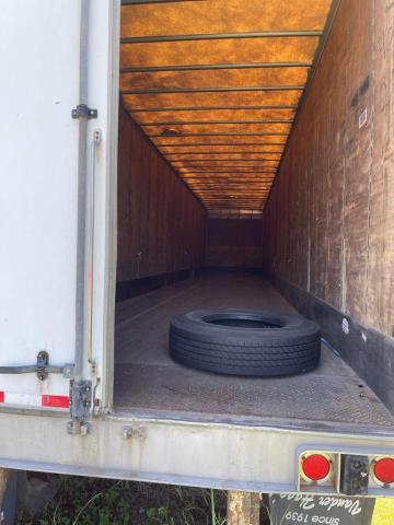 1UYVS25344P145913 - 2004 UTILITY TRAILER თეთრი ფოტო 8