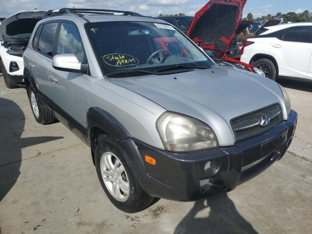 KM8JN12D38U915291 - 2008 HYUNDAI TUCSON SE SILVER photo 1